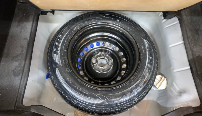 2016 Honda Jazz 1.2 V AT, Petrol, Automatic, 43,885 km, Spare Tyre