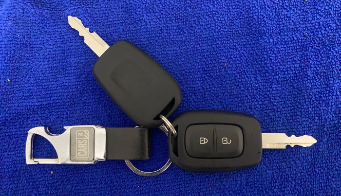 2022 Renault Kwid CLIMBER 1.0 AMT (O), Petrol, Automatic, 2,908 km, Key Close Up