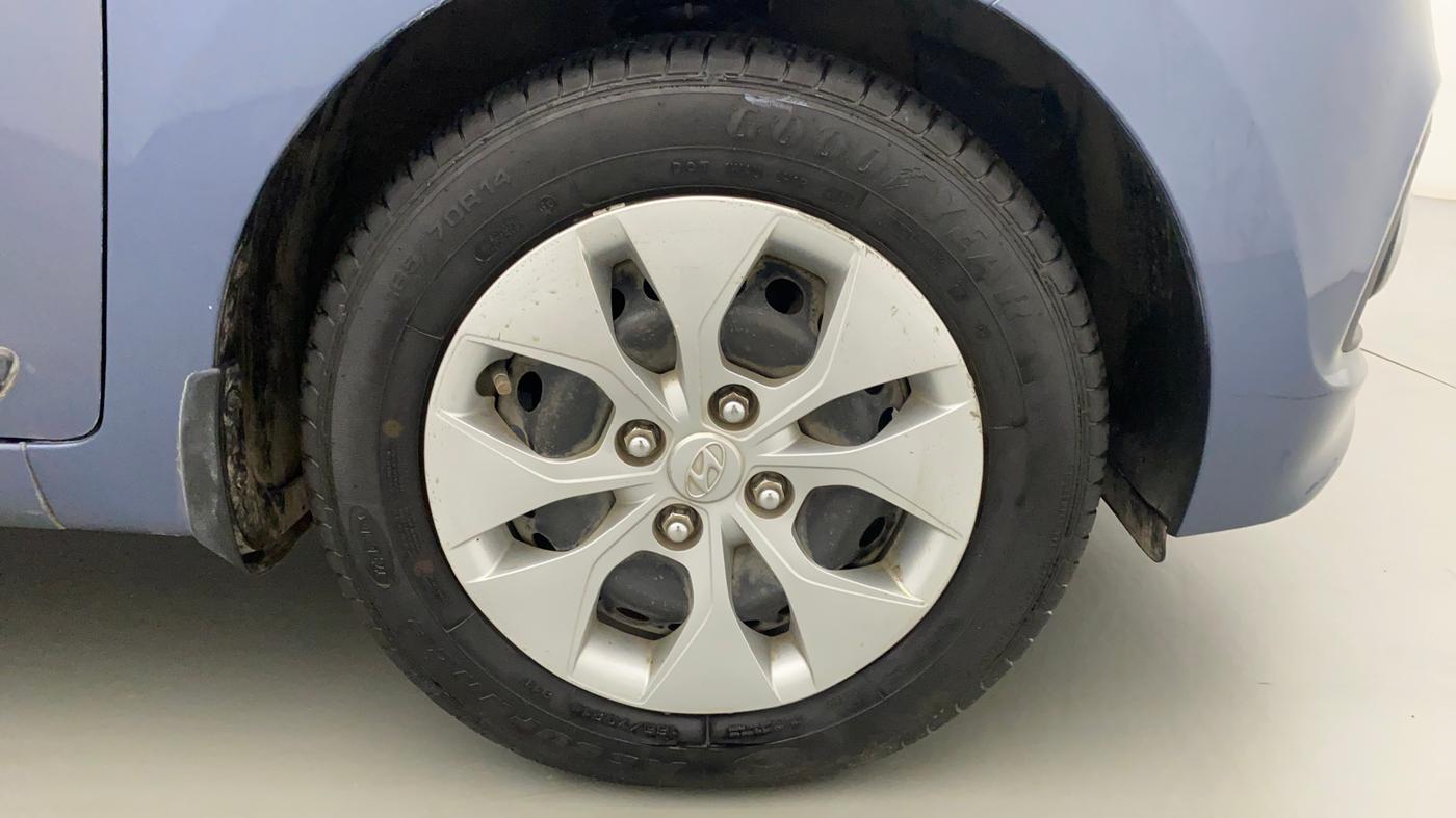 2015 Hyundai Xcent S 1.2, Petrol, Manual, 84,718 km, Right Front Wheel