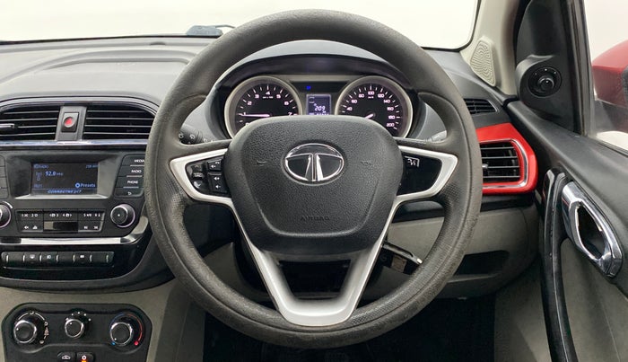 2016 Tata Tiago XZ 1.2 REVOTRON, Petrol, Manual, 97,122 km, Steering Wheel Close Up