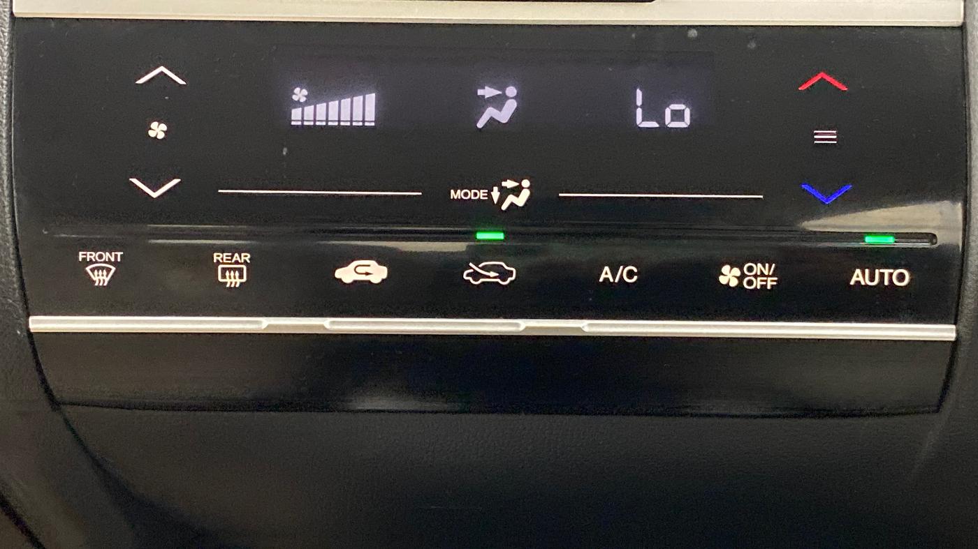 2018 Honda Jazz 1.2 V MT, Petrol, Manual, 54,834 km, Automatic Climate Control