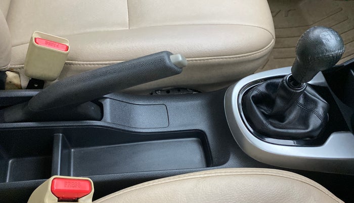 2018 Honda Jazz 1.2 V MT, Petrol, Manual, 54,834 km, Gear Lever