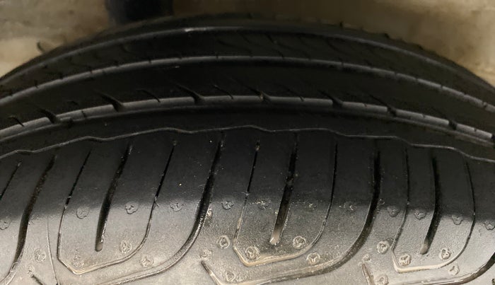 2018 Honda Jazz 1.2 V MT, Petrol, Manual, 54,834 km, Right Rear Tyre Tread