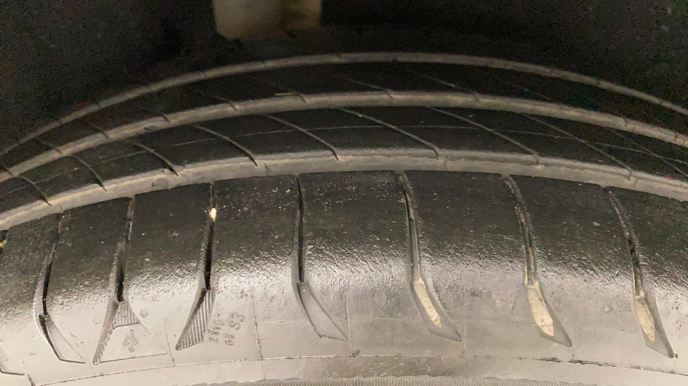 2016 Ford Ecosport TITANIUM 1.5L PETROL AT, Petrol, Automatic, 84,589 km, Right Rear Tyre Tread