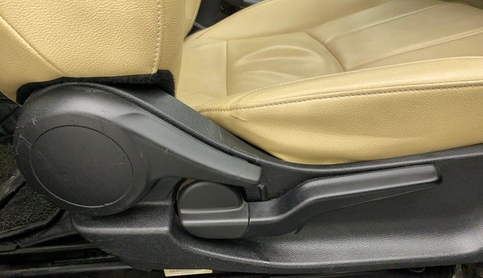 2020 Honda City 1.5L I-DTEC ZX, Diesel, Manual, 48,952 km, Driver Side Adjustment Panel