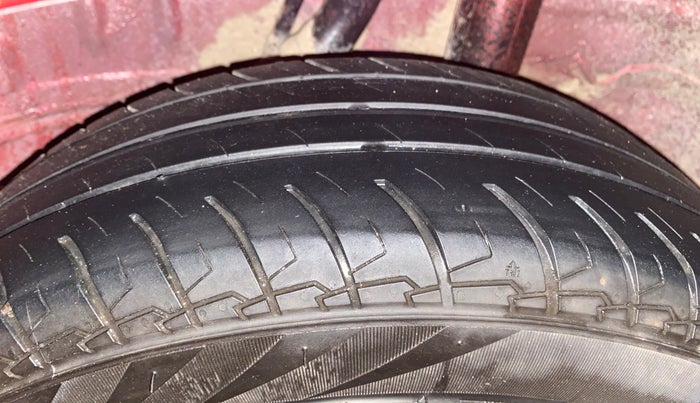 2020 Honda Amaze 1.2L I-VTEC V, Petrol, Manual, 79,881 km, Left Rear Tyre Tread