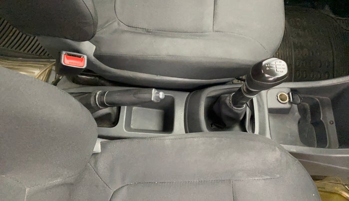 2016 Renault Kwid RXL, Petrol, Manual, 54,819 km, Gear Lever