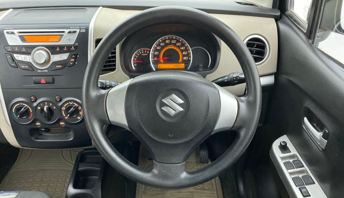 2015 Maruti Wagon R 1.0 VXI, Petrol, Manual, 29,801 km, Steering Wheel Close Up