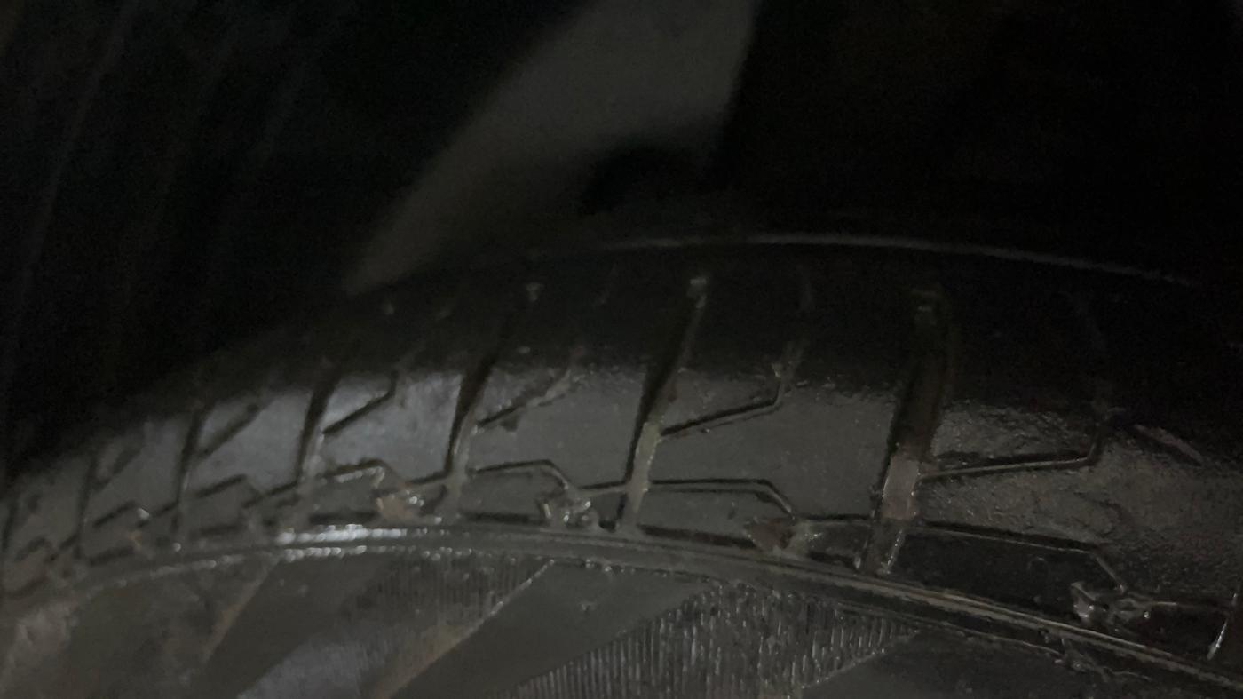 2021 KIA SELTOS HTX IVT 1.5 PETROL, Petrol, Automatic, 60,564 km, Right Rear Tyre Tread
