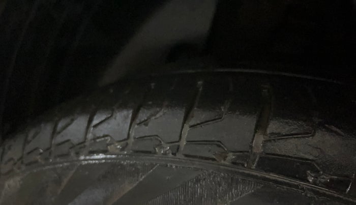 2021 KIA SELTOS HTX IVT 1.5 PETROL, Petrol, Automatic, 60,263 km, Right Rear Tyre Tread