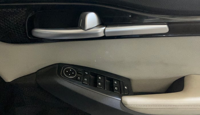 2021 KIA SELTOS HTX IVT 1.5 PETROL, Petrol, Automatic, 60,263 km, Driver Side Door Panels Control