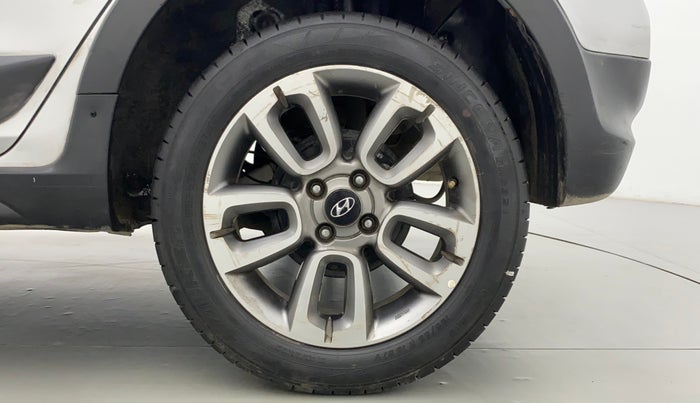 2015 Hyundai i20 Active 1.2 S, CNG, Manual, 94,805 km, Left Rear Wheel