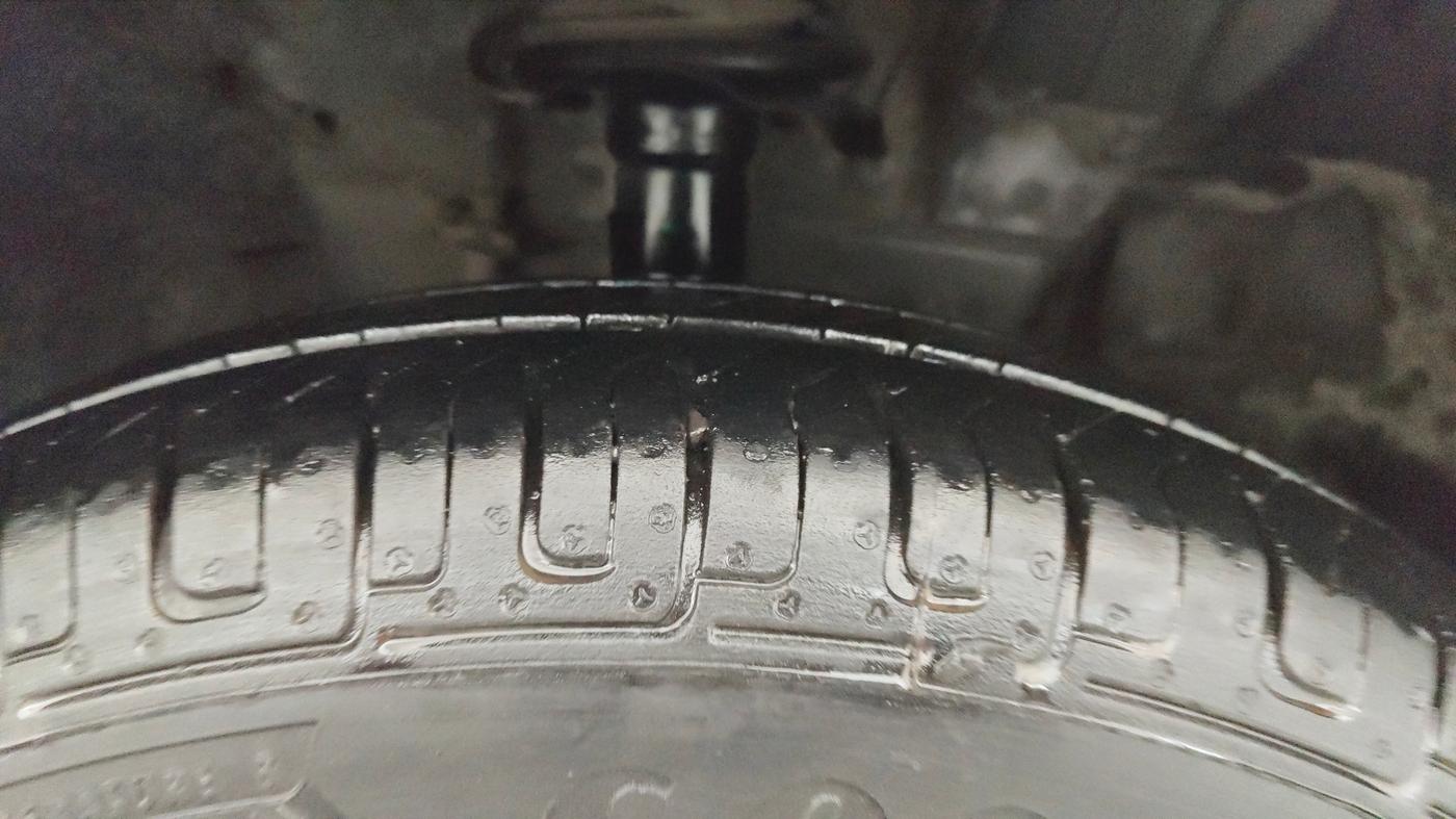 2015 Nissan Micra XL PETROL, Petrol, Manual, 59,758 km, Right Front Tyre Tread