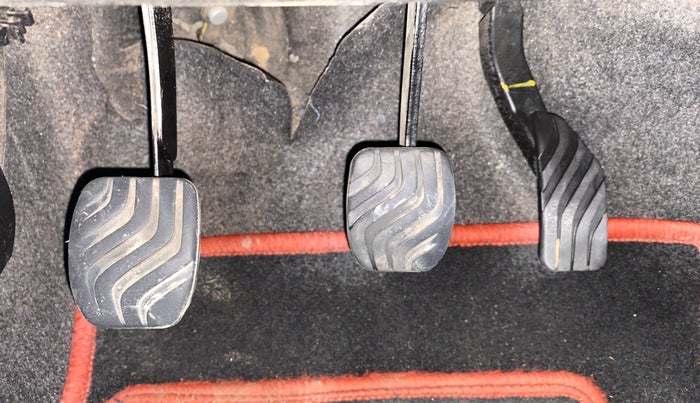 2022 Renault Kwid CLIMBER MT 1.0, Petrol, Manual, 90,449 km, Pedals