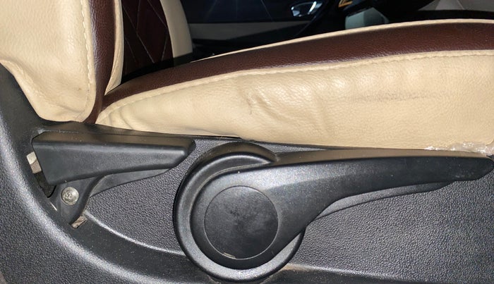 2017 Tata Tiago XZ PETROL, Petrol, Manual, 54,723 km, Driver Side Adjustment Panel