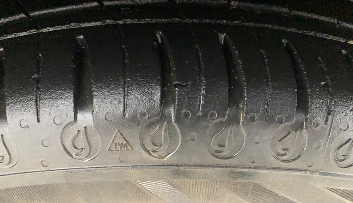 2017 Tata Tiago XZ PETROL, Petrol, Manual, 54,723 km, Right Front Tyre Tread