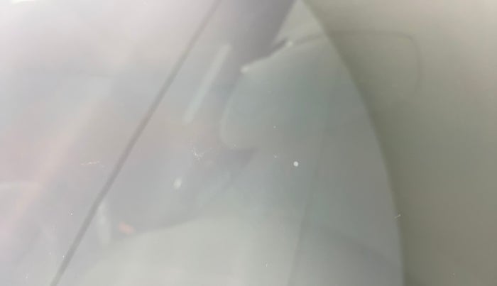 2021 Ford New Figo TITANIUM PLUS 1.2 PETROL AT, Petrol, Automatic, 25,579 km, Front windshield - Minor spot on windshield