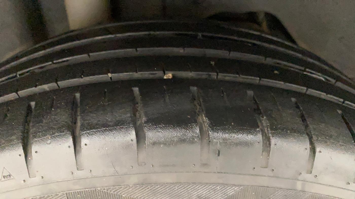 2021 Ford New Figo TITANIUM PLUS 1.2 PETROL AT, Petrol, Automatic, 25,579 km, Right Rear Tyre Tread