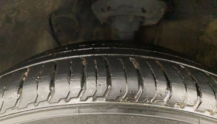 2023 Hyundai NEW I20 SPORTZ 1.2 IVT, Petrol, Automatic, 6,536 km, Left Front Tyre Tread