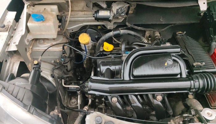 2016 Renault Kwid RXT 0.8, Petrol, Manual, 93,380 km, Engine View - Right