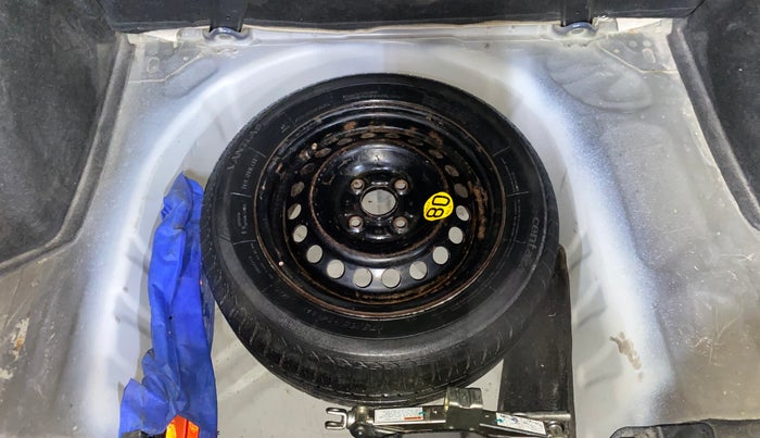 2017 Maruti Dzire ZXI PLUS, Petrol, Manual, 44,418 km, Spare Tyre