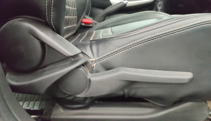 2016 Maruti Baleno ALPHA PETROL 1.2, Petrol, Manual, 45,490 km, Driver Side Adjustment Panel