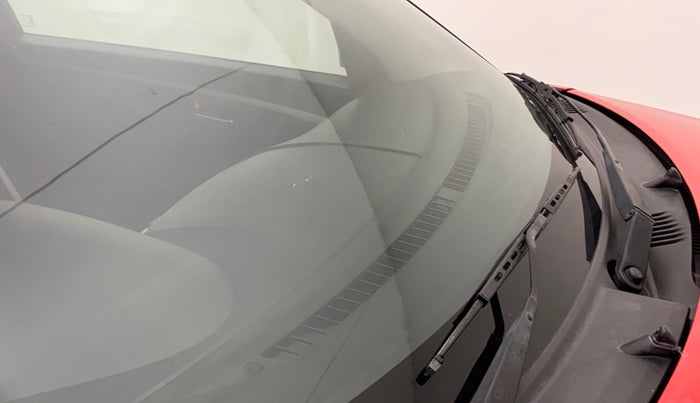 2016 Maruti Swift VXI, Petrol, Manual, 59,493 km, Front windshield - Minor spot on windshield