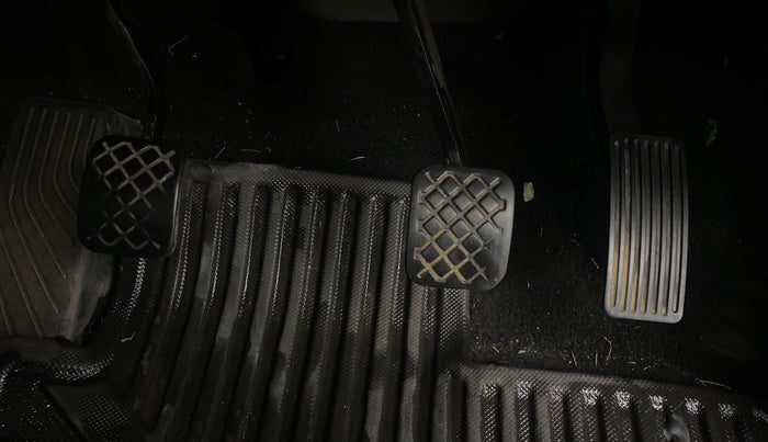 2019 MG HECTOR SHARP HYBRID 1.5 PETROL, Petrol, Manual, 72,811 km, Pedals