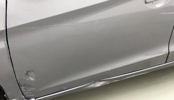 2018 Honda Amaze 1.2L I-VTEC S OPT, Petrol, Manual, 32,463 km, Front passenger door - Slightly dented