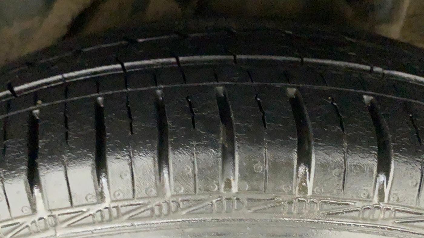 2018 Honda Amaze 1.2L I-VTEC S OPT, Petrol, Manual, 32,463 km, Left Rear Tyre Tread