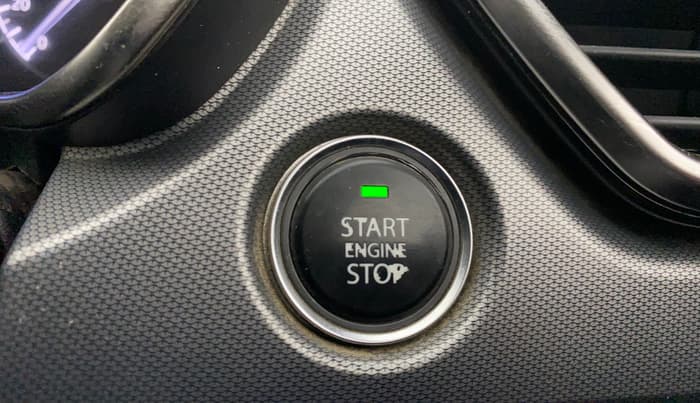 2020 Tata Harrier XZA PLUS 2.0L, Diesel, Automatic, 1,23,596 km, Keyless Start/ Stop Button