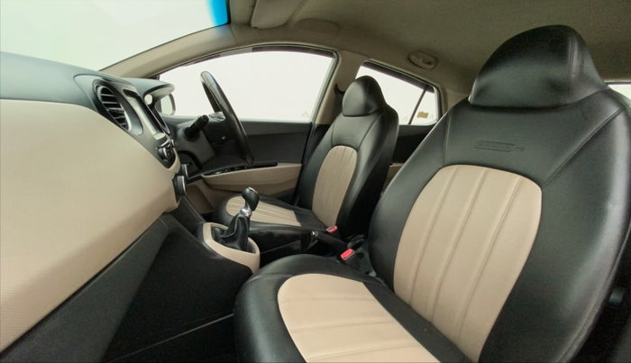2017 Hyundai Grand i10 ASTA 1.2 KAPPA VTVT, Petrol, Manual, 72,254 km, Right Side Front Door Cabin