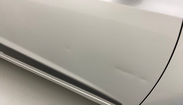 2017 Hyundai Grand i10 ASTA 1.2 KAPPA VTVT, Petrol, Manual, 72,254 km, Driver-side door - Slightly dented