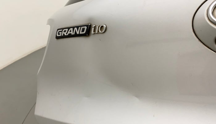 2017 Hyundai Grand i10 ASTA 1.2 KAPPA VTVT, Petrol, Manual, 72,254 km, Dicky (Boot door) - Slightly dented