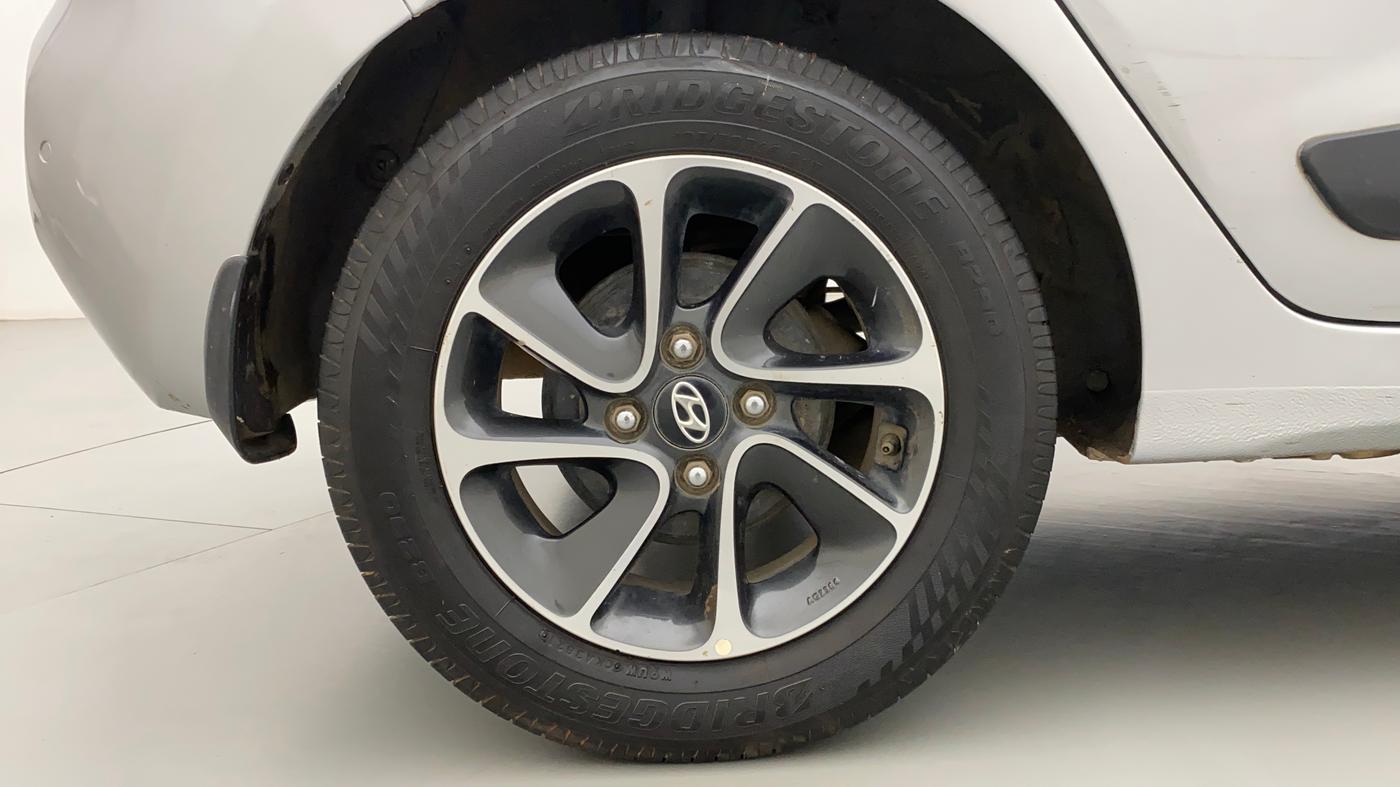 2017 Hyundai Grand i10 ASTA 1.2 KAPPA VTVT, Petrol, Manual, 72,254 km, Right Rear Wheel