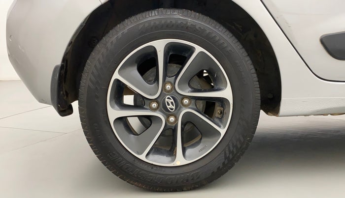 2017 Hyundai Grand i10 ASTA 1.2 KAPPA VTVT, Petrol, Manual, 72,254 km, Right Rear Wheel