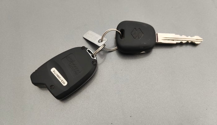 2019 Maruti Celerio VXI (O) CNG, CNG, Manual, 76,998 km, Key Close Up