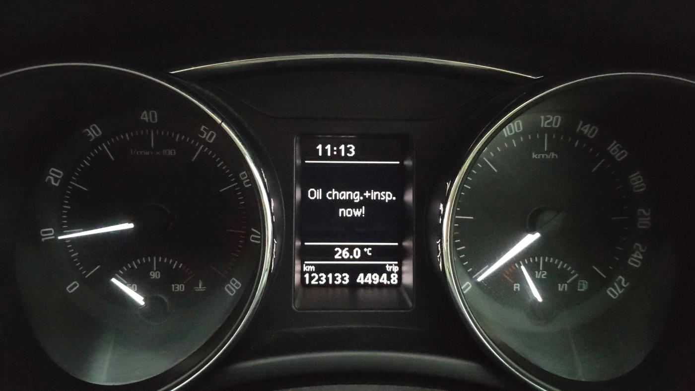 2014 Skoda Superb ELEGANCE 1.8 TSI MT, Petrol, Manual, 1,23,133 km, Odometer Image