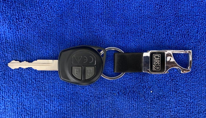 2021 Maruti Baleno DELTA PETROL 1.2, Petrol, Manual, 44,854 km, Key Close Up