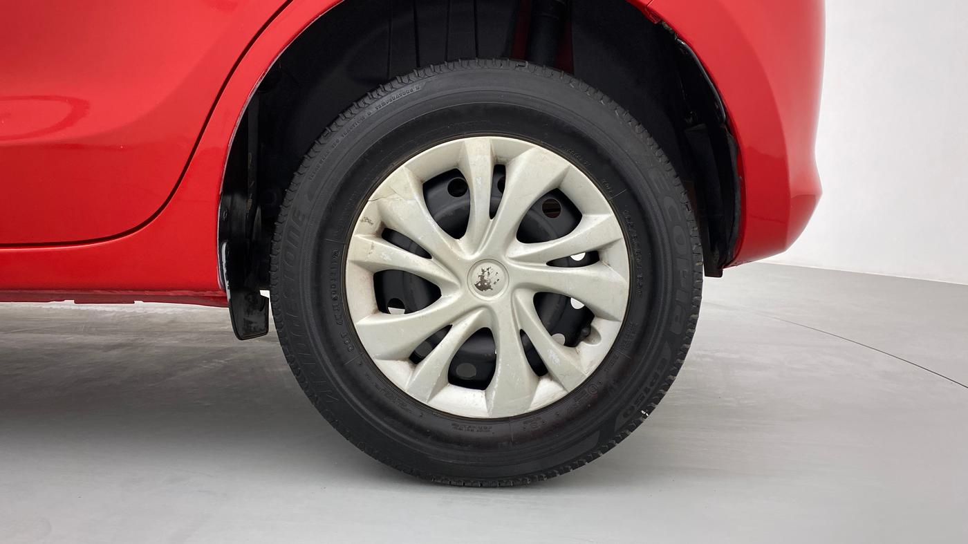 2019 Maruti Swift VXI D, Petrol, Manual, 46,468 km, Left Rear Wheel