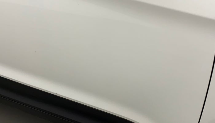 2017 Hyundai Creta SX 1.6 DIESEL, Diesel, Manual, 61,025 km, Driver-side door - Minor scratches