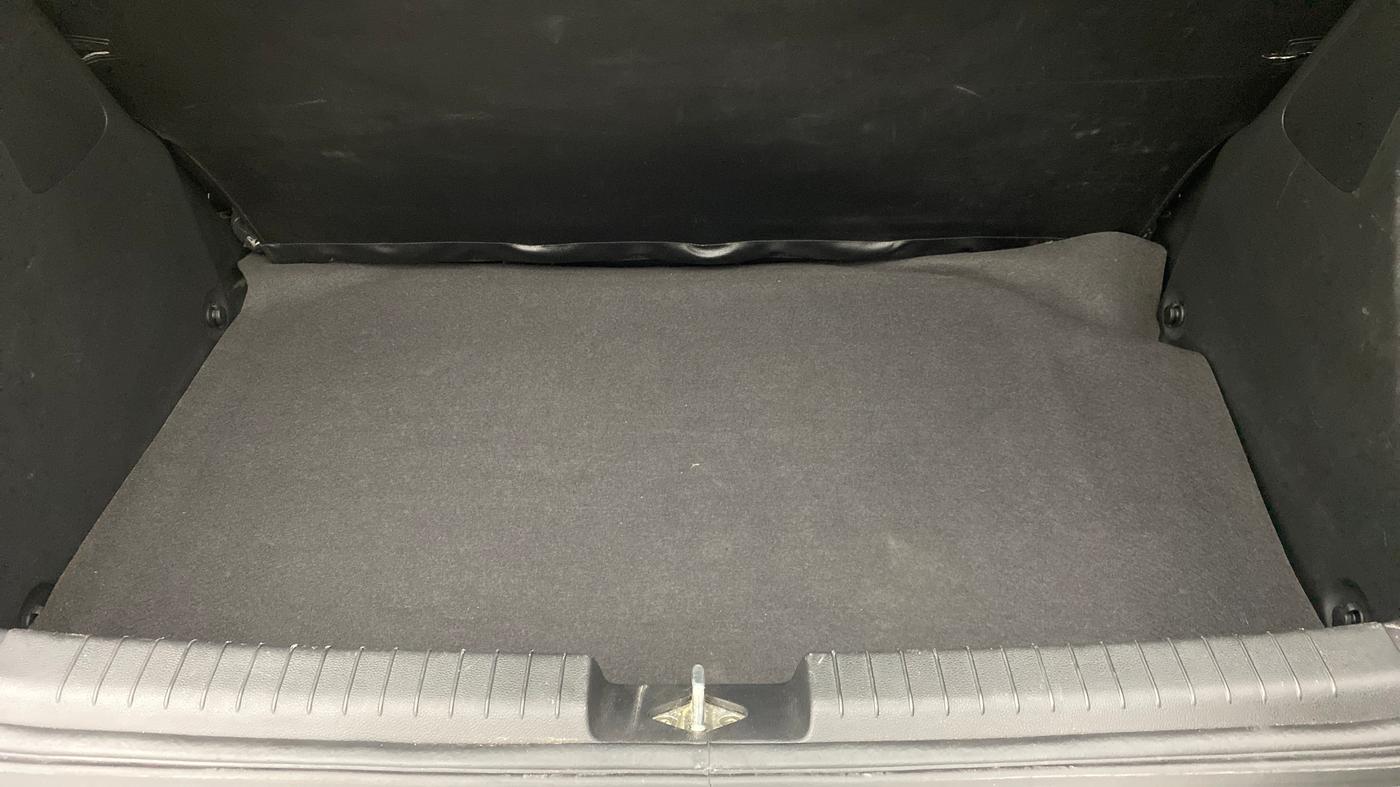 2017 Hyundai Elite i20 SPORTZ 1.2, Petrol, Manual, 33,269 km, Boot Inside
