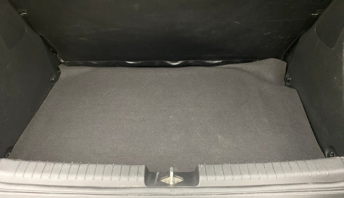 2017 Hyundai Elite i20 SPORTZ 1.2, Petrol, Manual, 33,269 km, Boot Inside