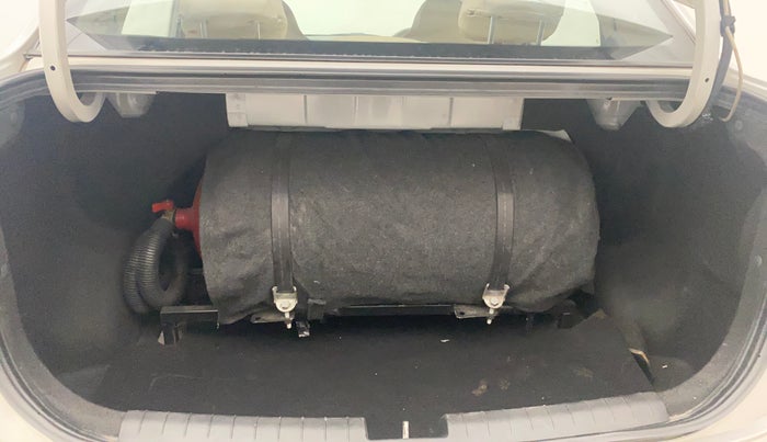 2018 Hyundai Xcent E, CNG, Manual, 54,997 km, Boot Inside