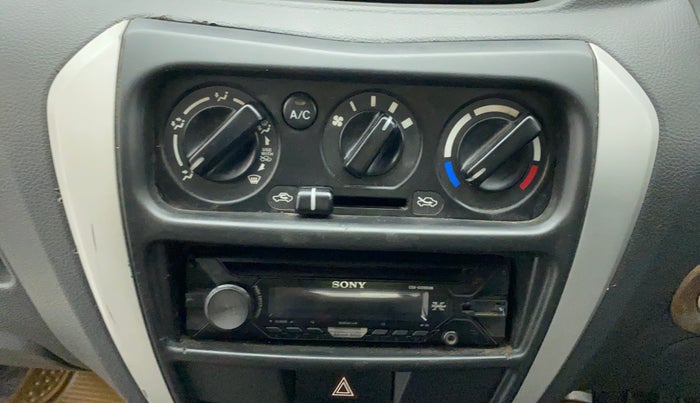 2018 Maruti Alto 800 LXI, Petrol, Manual, 46,076 km, AC Unit - Directional switch has minor damage