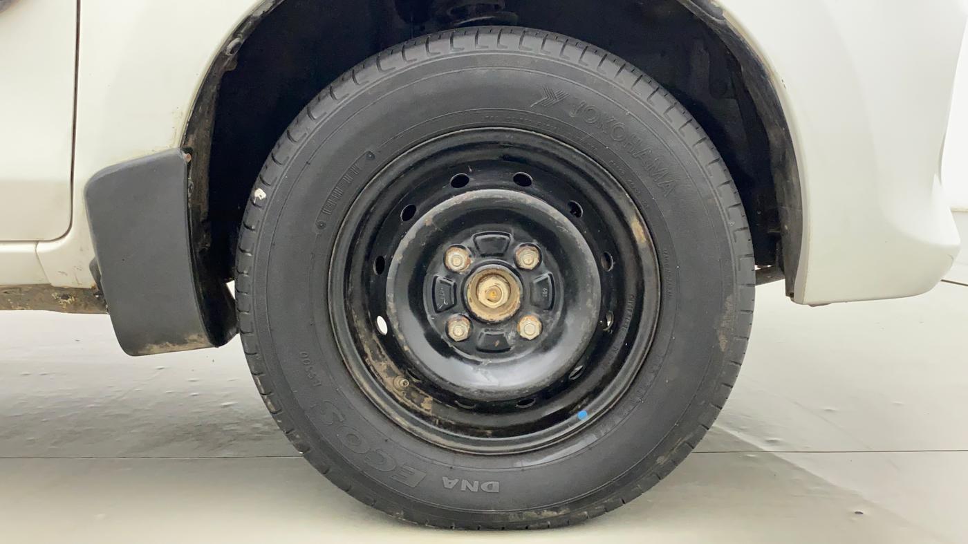 2018 Maruti Alto 800 LXI, Petrol, Manual, 46,076 km, Right Front Wheel