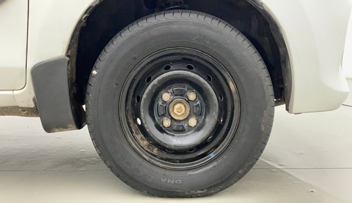 2018 Maruti Alto 800 LXI, Petrol, Manual, 46,076 km, Right Front Wheel