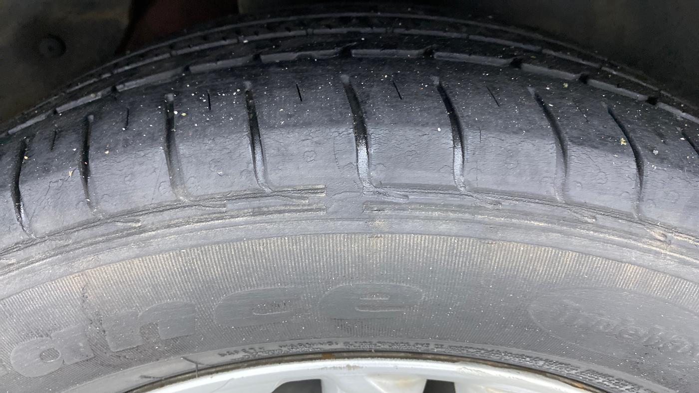 2016 Hyundai Creta 1.6 SX PLUS PETROL, Petrol, Manual, 46,122 km, Right Rear Tyre Tread