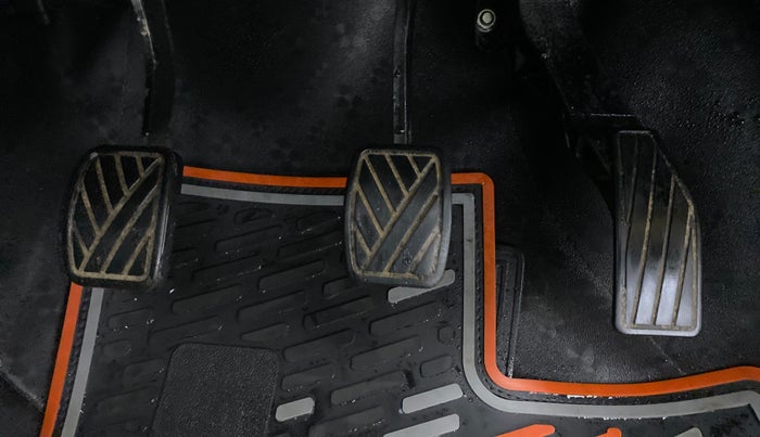 2019 Maruti S PRESSO VXI PLUS, Petrol, Manual, 22,072 km, Pedals