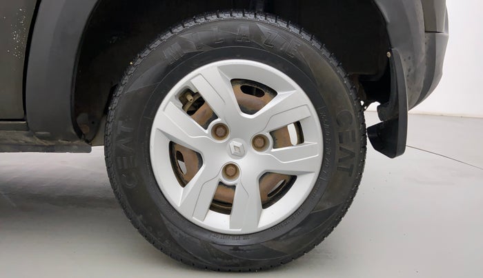 2016 Renault Kwid 1.0 RXT Opt, Petrol, Manual, 22,233 km, Left Rear Wheel